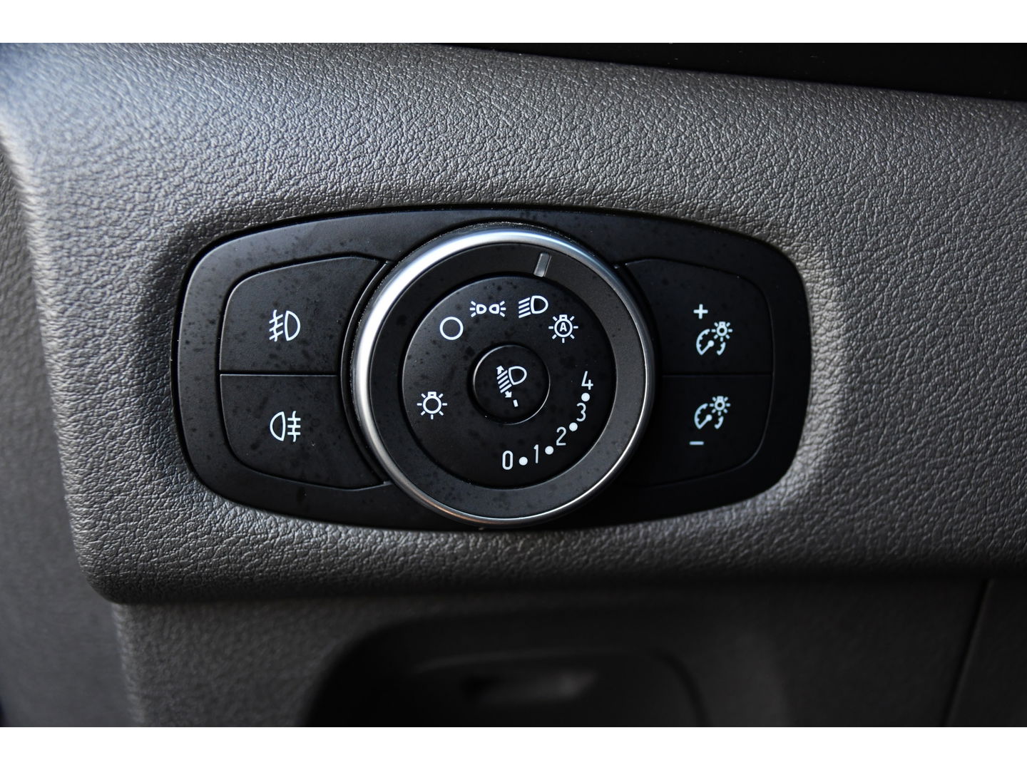 Ford Transit Custom 320 2.0 TDCI L1H1 MS-RT DC Camera, Cruise, Carplay, Automaat, Multimedia, LED, 185PK, Sensoren, Leder, UNIEK! VERKOCHT...Gefeliciteerd TARGO Service!