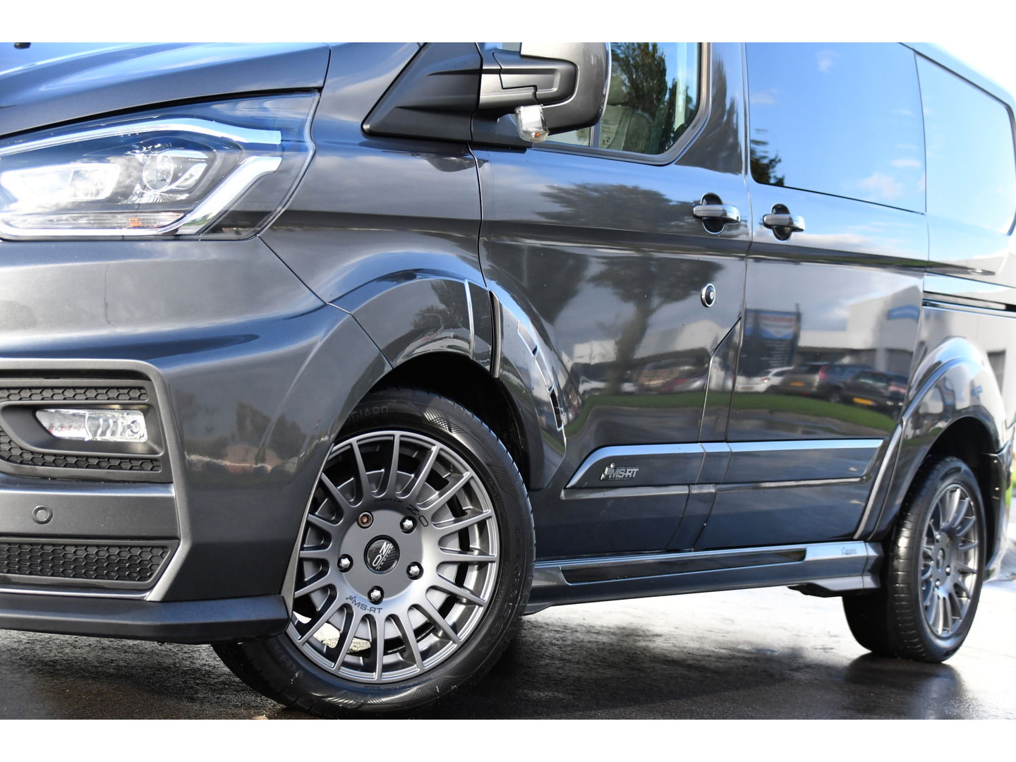 Ford Transit Custom 320 2.0 TDCI L1H1 MS-RT DC Camera, Cruise, Carplay, Automaat, Multimedia, LED, 185PK, Sensoren, Leder, UNIEK! VERKOCHT...Gefeliciteerd TARGO Service!
