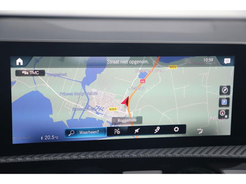 Mercedes-Benz A-Klasse 160 Advantage Widescreen Full LED Sportstoelen Navigatie Camera Clima Cruise Carplay android 17 inch LMV Lane Assist Parkeersensor