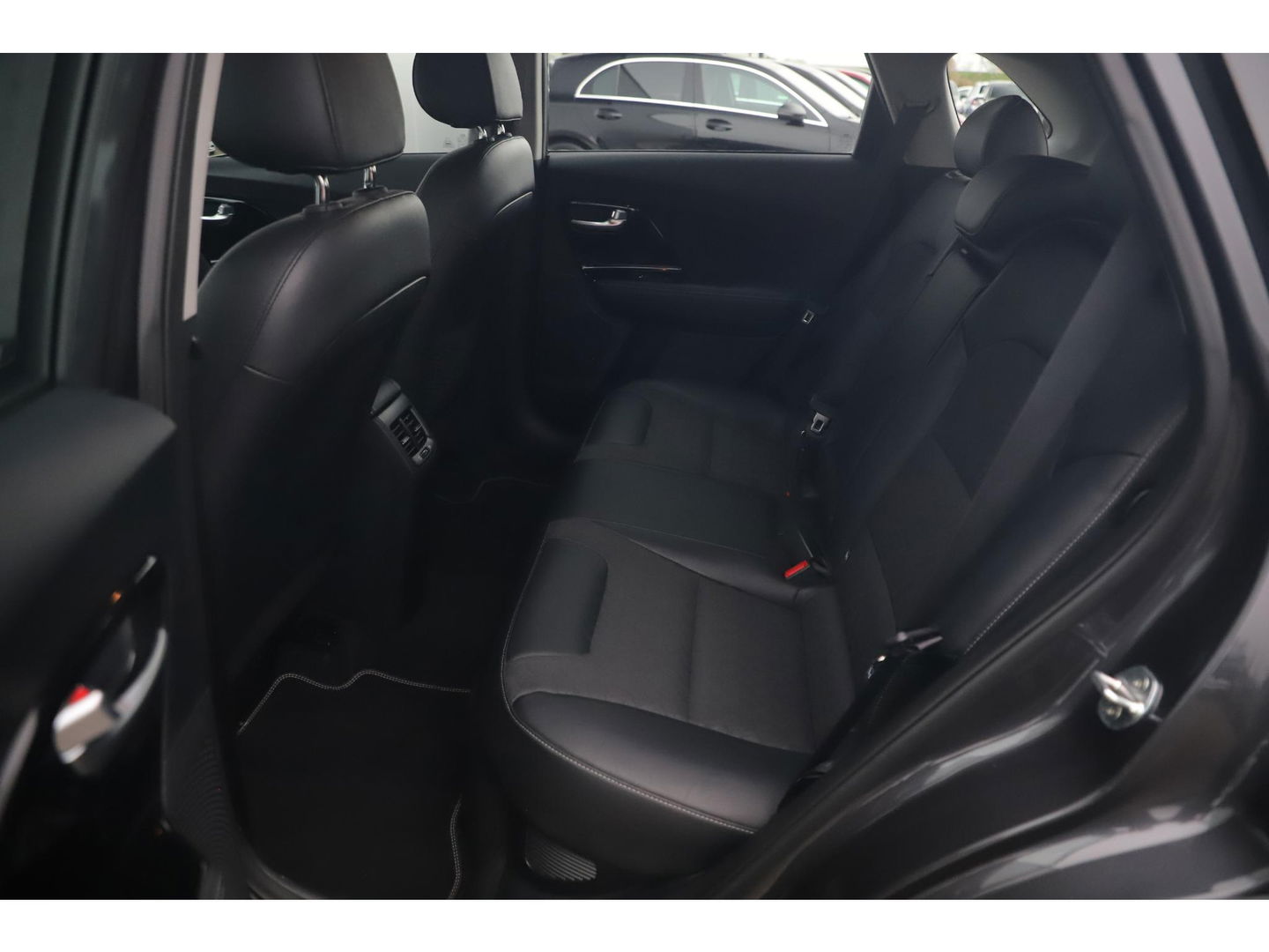 Kia Niro 1.6 GDi Hybrid DynamicLine 140PK Automaat Half Leder Navigatie Camera Adaptive Cruise Clima Carplay Android