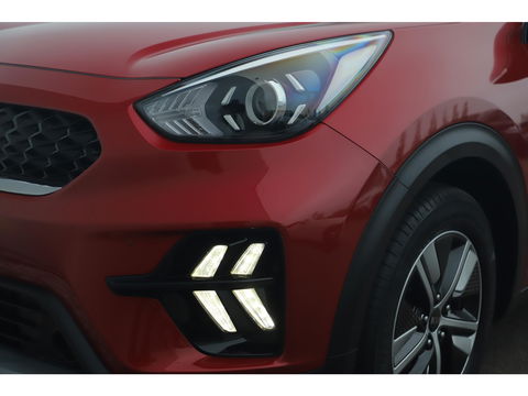 Kia Niro 1.6 GDi Hybrid DynamicLine 140PK Automaat Facelift Half Leder Navigatie Camera Carplay Android LED