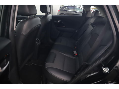 Kia Niro 1.6 GDi Hybrid DynamicLine 140PK Automaat Half Leder Navigatie Camera Adaptive Cruise Lane Assist Clima Carplay Android