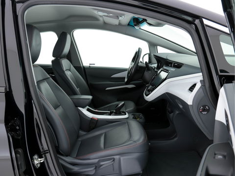 Opel Ampera-E Business Executive 60 kWh (INCL-BTW)  Aut. *LUXURY-LEATHER | BOSE-SOUNDSYSTEM | DIGI-COCKPIT | KEYLESS | CCS-FASTLOADER | FULL-LED | DAB | NAVI-FULLMAP | CRUISE | CARPLAY | LANE-ASSIST | COMFORT-SEATS | 17"ALU*