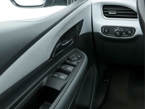 Opel Ampera-E Business Executive 60 kWh (INCL-BTW)  Aut. *LUXURY-LEATHER | BOSE-SOUNDSYSTEM | DIGI-COCKPIT | KEYLESS | CCS-FASTLOADER | FULL-LED | DAB | NAVI-FULLMAP | CRUISE | CARPLAY | LANE-ASSIST | COMFORT-SEATS | 17"ALU*