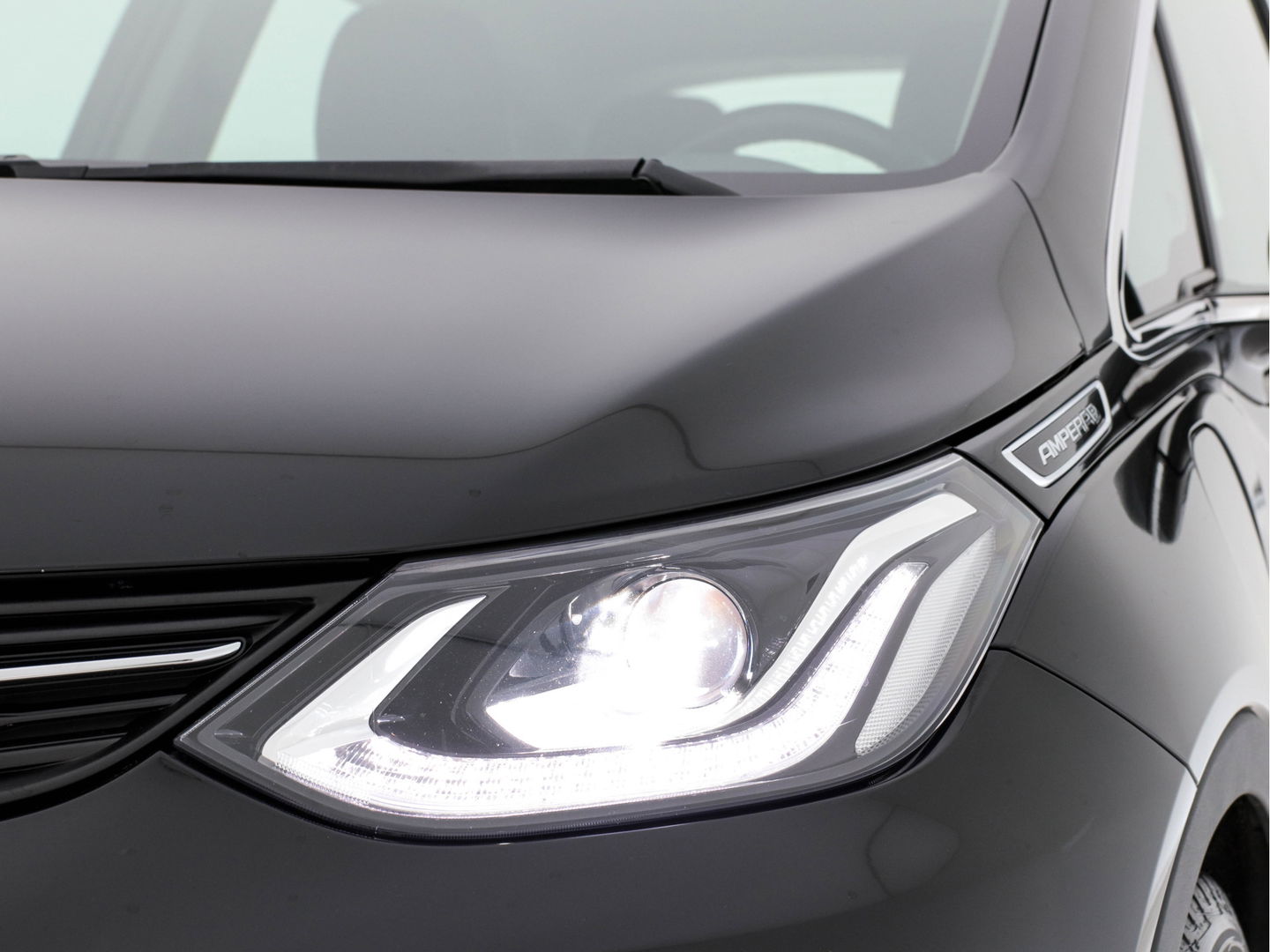 Opel Ampera-E Business Executive 60 kWh (INCL-BTW)  Aut. *LUXURY-LEATHER | BOSE-SOUNDSYSTEM | DIGI-COCKPIT | KEYLESS | CCS-FASTLOADER | FULL-LED | DAB | NAVI-FULLMAP | CRUISE | CARPLAY | LANE-ASSIST | COMFORT-SEATS | 17"ALU*