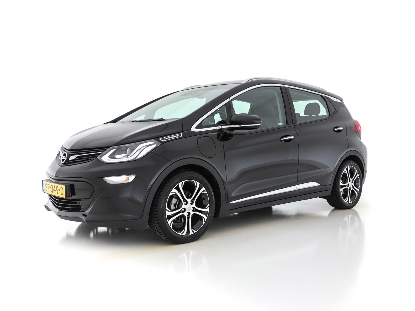 Opel Ampera-E Business Executive 60 kWh (INCL-BTW)  Aut. *LUXURY-LEATHER | BOSE-SOUNDSYSTEM | DIGI-COCKPIT | KEYLESS | CCS-FASTLOADER | FULL-LED | DAB | NAVI-FULLMAP | CRUISE | CARPLAY | LANE-ASSIST | COMFORT-SEATS | 17"ALU*