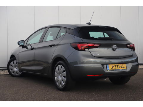 Opel Astra 1.5 CDTI Business Executive 123PK Comfortstoelen Navigatie Camera Carplay Android Clima Cruise Bluetooth Parkeersensors LED