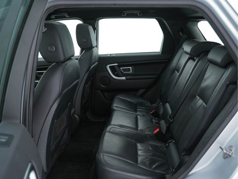 Land Rover Discovery Sport 2.0 TD4 AWD Urban Series SE Dynamic Aut. *PANO | FULL-LEATHER | XENON | CAMERA | NAVI-FULLMAP | MERIDIAN-AUDIO | ECC | PDC | CRUISE | LANE-ASSIST | 19"ALU*
