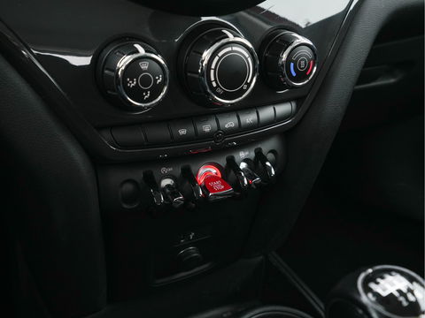 MINI Countryman 1.5 One *AIRCO | CRUISE | PDC | APP-CONNECT | AMBIENT-LIGHT | COMFORT-SEATS | 16"ALU*