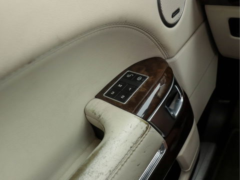 Land Rover Range Rover 3.0 TDV6 Vogue Aut. *PANO | FULL-LEATHER | NAVI-FULLMAP | DIGI-COCKPIT | SURROUND-VIEW | BI-XENON | MERIDIAN-AUDIO | MEMORY | AIR SUSPENSION*