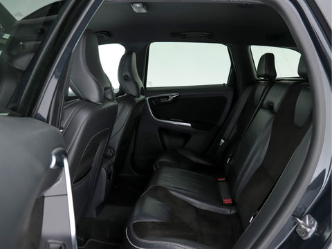 Volvo XC60 2.0 D4 FWD R-Design Business Pack Connect Aut. *NAVI-FULLMAP | LEATHER-ALCANTARA | ECC | PDC | CRUISE*