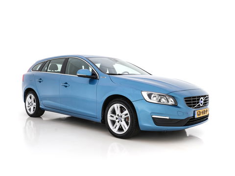 Volvo V60 2.4 D6 AWD Plug-In Hybrid Momentum Aut. *NAVI-FULLMAP | 1/2-LEATHER | ECC | PDC | CRUISE | COMFORT-SEATS | 17"ALU*