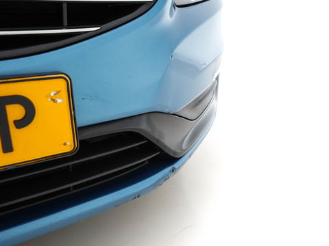 Volvo V60 2.4 D6 AWD Plug-In Hybrid Momentum Aut. *NAVI-FULLMAP | 1/2-LEATHER | ECC | PDC | CRUISE | COMFORT-SEATS | 17"ALU*