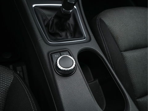 Mercedes-Benz GLA 200 CDI Ambition NAVI -FULLMAP | AIRCO | PDC | CRUISE | COMFORT-SEATS | 17"ALU*