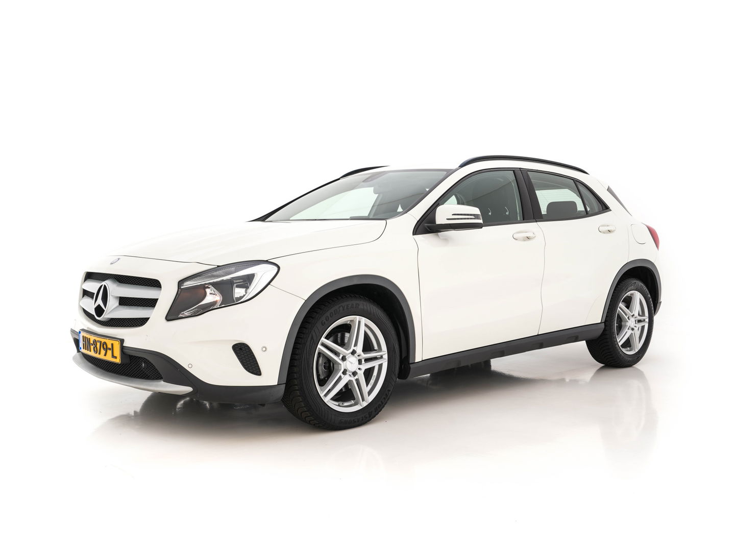 Mercedes-Benz GLA 200 CDI Ambition NAVI -FULLMAP | AIRCO | PDC | CRUISE | COMFORT-SEATS | 17"ALU*