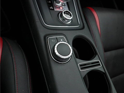 Mercedes-Benz GLA 45 AMG 4 Matic Premium-Plus Aut *PANO | RECARO-NAPPA-LEATHER | KEYLESS | HARMAN/KARDON-AUDIO | FULL-LED | CAMERA | BLIND-SPOT | ECC | PDC | CRUISE | MEMORY | SPORT-SEATS | AMBIENTE-LIGHT*