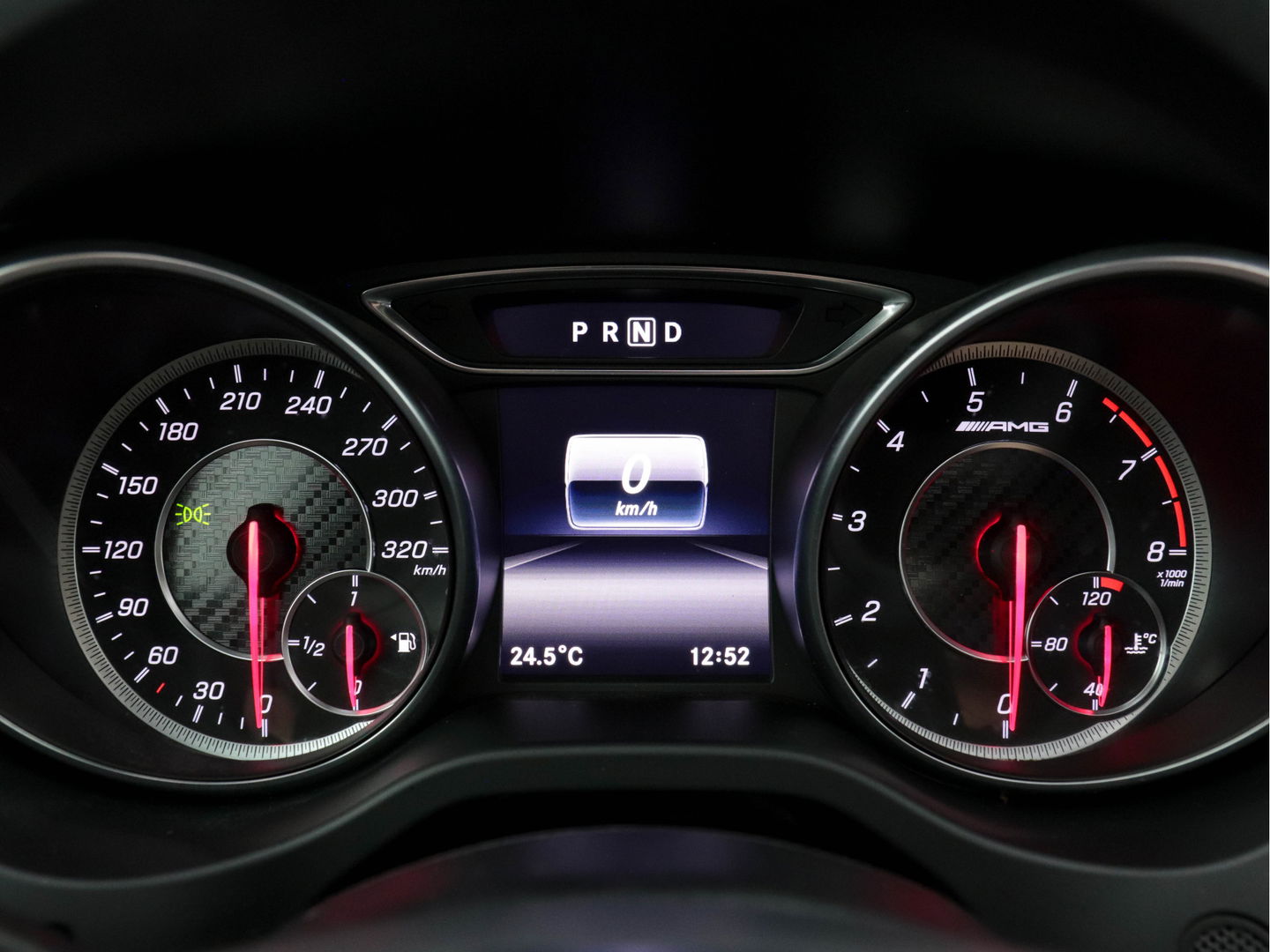 Mercedes-Benz GLA 45 AMG 4 Matic Premium-Plus Aut *PANO | RECARO-NAPPA-LEATHER | KEYLESS | HARMAN/KARDON-AUDIO | FULL-LED | CAMERA | BLIND-SPOT | ECC | PDC | CRUISE | MEMORY | SPORT-SEATS | AMBIENTE-LIGHT*