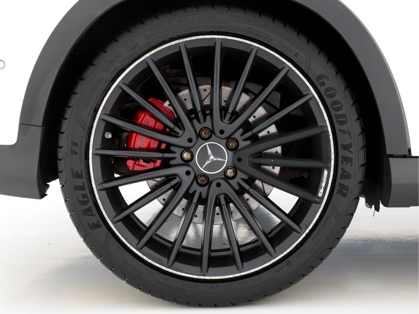 Mercedes-Benz GLA 45 AMG 4 Matic Premium-Plus Aut *PANO | RECARO-NAPPA-LEATHER | KEYLESS | HARMAN/KARDON-AUDIO | FULL-LED | CAMERA | BLIND-SPOT | ECC | PDC | CRUISE | MEMORY | SPORT-SEATS | AMBIENTE-LIGHT*