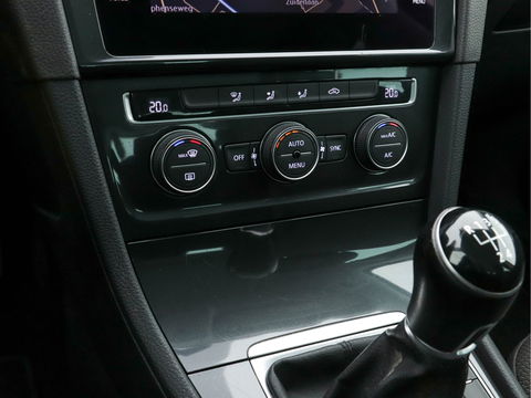Volkswagen GOLF Variant 1.6 TDI Comfortline Executive-Pack *ACC | NAVI-FULLMAP | ECC | PDC| CRUISE | PARKPILOT | DAB*