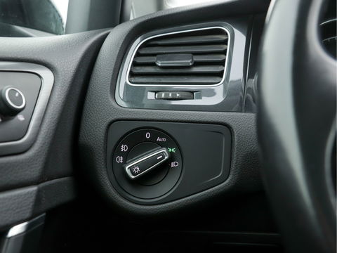 Volkswagen GOLF Variant 1.6 TDI Comfortline Executive-Pack *ACC | NAVI-FULLMAP | ECC | PDC| CRUISE | PARKPILOT | DAB*