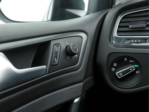 Volkswagen GOLF Variant 1.6 TDI Comfortline Executive-Pack *ACC | NAVI-FULLMAP | ECC | PDC| CRUISE | PARKPILOT | DAB*