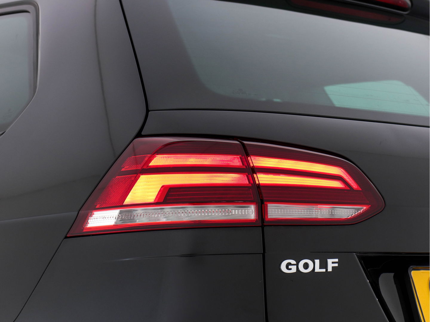 Volkswagen GOLF Variant 1.6 TDI Comfortline Executive-Pack *ACC | NAVI-FULLMAP | ECC | PDC| CRUISE | PARKPILOT | DAB*