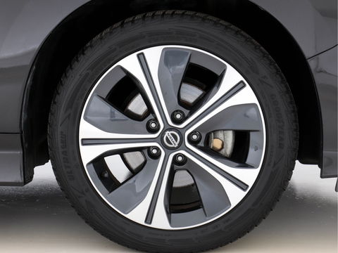 Nissan Leaf 2.ZERO EDITION 40 kWh (INCL-BTW) Aut. *ADAPTIVE-CRUISE | KEYLESS | NAVI-FULLMAP | SURROUND-VIEW | DAB | ECC | PDC | DIGI-COCKPIT | APP-CONNECT | COMFORT-SEATS | 17"ALU*
