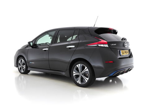 Nissan Leaf 2.ZERO EDITION 40 kWh (INCL-BTW) Aut. *ADAPTIVE-CRUISE | KEYLESS | NAVI-FULLMAP | SURROUND-VIEW | DAB | ECC | PDC | DIGI-COCKPIT | APP-CONNECT | COMFORT-SEATS | 17"ALU*