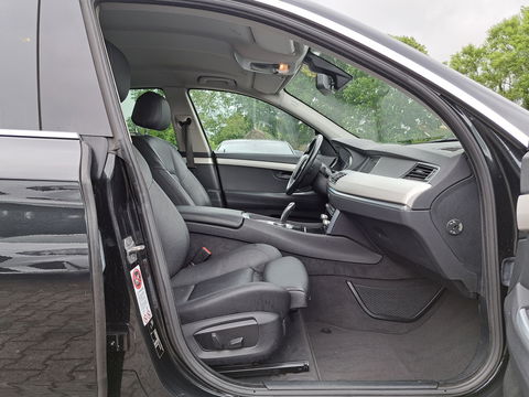 BMW 5 Serie Gran Turismo 535xd High Executive [ MOTOR-DEFECT ] Aut. *DAKOTA-FULL-LEATHER | NAVI-FULLMAP |  HIFI-SOUND | ECC | LANE-ASSIST | ADAPTIVE-CRUISE | PDC | CAMERA | TOWBAR | SPORT-SEATS | 19"ALU*