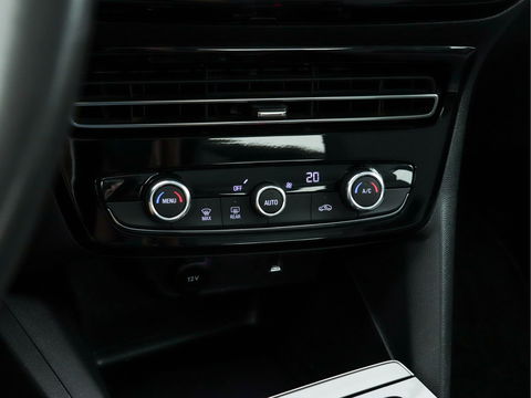 Opel Mokka-e Elegance 50-kWh 11kw Blue Ultimate [ 3-Fase ] (INCL-BTW) Aut. *HEAT-PUMP | FULL-LED |  CCS-FASTLOADER | MICROFIBRE | KEYLESS | DIGI-COCKPIT | CARPLAY | DAB | AMBIENT-LIGHT | ADAPT.CRUISE | SPORT-SEATS | 17"ALU*