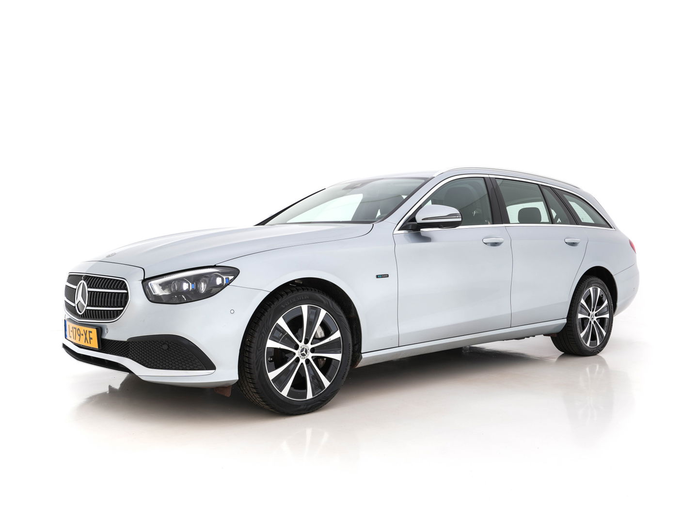Mercedes-Benz E-Klasse Estate 300 de Business Solution Luxury Aut. *DIGI-COCKPIT | MULTIBEAM-LED | NAPPA-FULL-LEATHER | SURROUND-VIEW | KEYLESS | DAB | NAVI-FULLMAP | CRUISE | AMBIENT-LIGHT | SPORT-SEATS | 18"ALU*