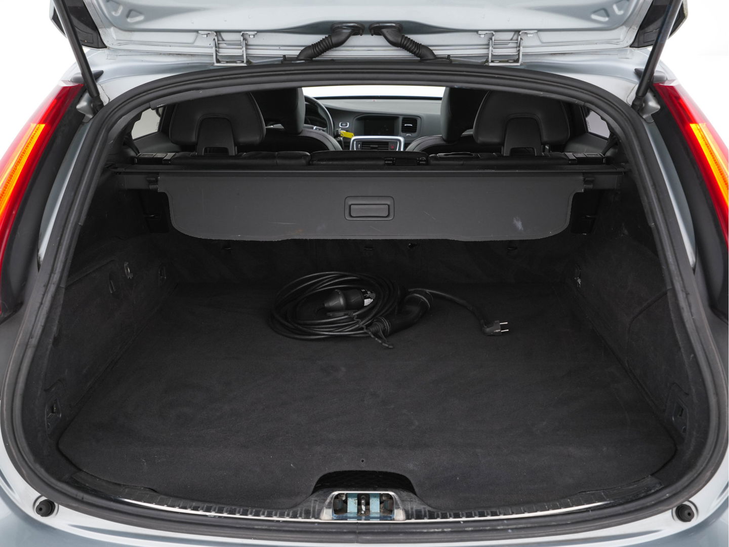 Volvo V60 2.4 D6 AWD Twin Engine Momentum Aut. *PANO | NAVI-FULLMAP | NAPPA-FULL-LEATHER | BI-XENON | CAMERA |  ECC | PDC | CRUISE | SPORT-SEATS | 18"ALU*