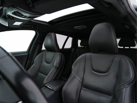 Volvo V60 2.4 D6 AWD Twin Engine Momentum Aut. *PANO | NAVI-FULLMAP | NAPPA-FULL-LEATHER | BI-XENON | CAMERA |  ECC | PDC | CRUISE | SPORT-SEATS | 18"ALU*