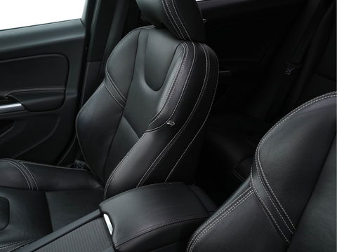 Volvo V60 2.4 D6 AWD Twin Engine Momentum Aut. *PANO | NAVI-FULLMAP | NAPPA-FULL-LEATHER | BI-XENON | CAMERA |  ECC | PDC | CRUISE | SPORT-SEATS | 18"ALU*