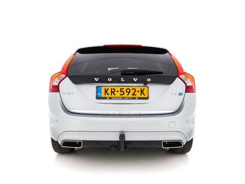 Volvo V60 2.4 D6 AWD Twin Engine Momentum Aut. *PANO | NAVI-FULLMAP | NAPPA-FULL-LEATHER | BI-XENON | CAMERA |  ECC | PDC | CRUISE | SPORT-SEATS | 18"ALU*