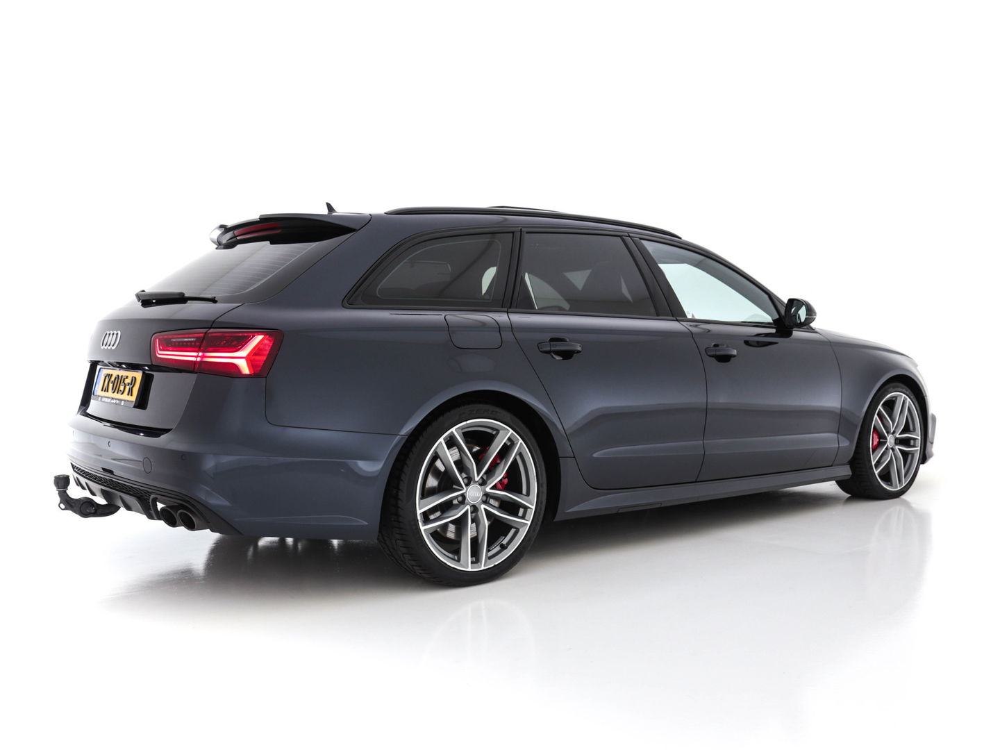 Audi S6 Avant 4.0 TFSI Pro Line Plus *PANO | RS-VALCONA-FULL-LEATHER  | ADAPTIVE-CRUISE | MATRIX-LED | CARBON-INT. | BOSE-SURROUND | DAB | AIR-SUSPENSION | CAMERA | NAVI-FULLMAP | ECC | PDC | MEMORY*