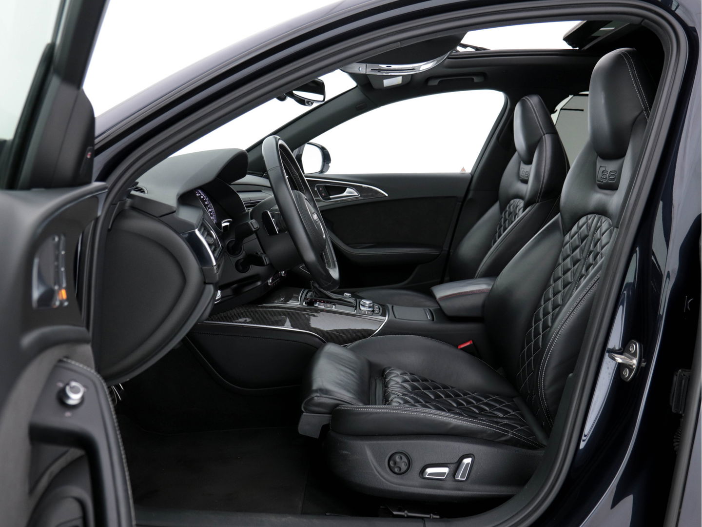 Audi S6 Avant 4.0 TFSI Pro Line Plus *PANO | RS-VALCONA-FULL-LEATHER  | ADAPTIVE-CRUISE | MATRIX-LED | CARBON-INT. | BOSE-SURROUND | DAB | AIR-SUSPENSION | CAMERA | NAVI-FULLMAP | ECC | PDC | MEMORY*