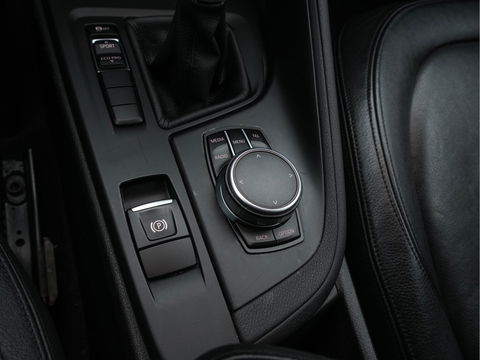 BMW X1 sDrive16d Centennial High Executive *DAKOTA-FULL-LEATHER | NAVI-FULLMAP | HIFI-SOUND | FULL-LED | HUD | DAB | ECC | PDC | CRUISE | COMFORT-SEATS | 17"ALU*