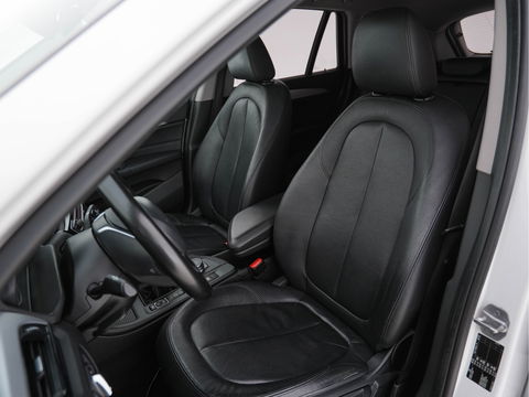 BMW X1 sDrive16d Centennial High Executive *DAKOTA-FULL-LEATHER | NAVI-FULLMAP | HIFI-SOUND | FULL-LED | HUD | DAB | ECC | PDC | CRUISE | COMFORT-SEATS | 17"ALU*