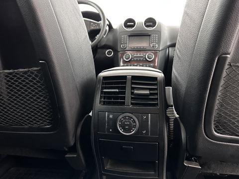 Mercedes-Benz M-Klasse ML 420 CDI (GEARBOX DEFECT) 4 Motion Sport-Pack Aut. *PANO | LUXURY-LEATHER | BI-XENON | NAVI-FULLMAP | KEYLESS | AIRMATIC | CAMERA | TOWBAR | CRUISE | HARMAN/KARDON-AUDIO| MEMORY-PACK | HEATED-COMFORT-SEATS | 19"ALU*
