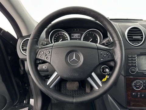 Mercedes-Benz M-Klasse ML 420 CDI (GEARBOX DEFECT) 4 Motion Sport-Pack Aut. *PANO | LUXURY-LEATHER | BI-XENON | NAVI-FULLMAP | KEYLESS | AIRMATIC | CAMERA | TOWBAR | CRUISE | HARMAN/KARDON-AUDIO| MEMORY-PACK | HEATED-COMFORT-SEATS | 19"ALU*