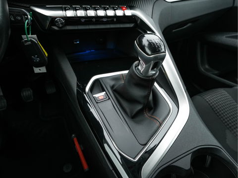 Peugeot 3008 1.2 PureTech Blue Lease Executive *NAVI-FULLMAP | DIGI-COCKPIT | COMFORT-SEATS | ECC | PDC | CRUISE | APP-CONNECT | 17"ALU*