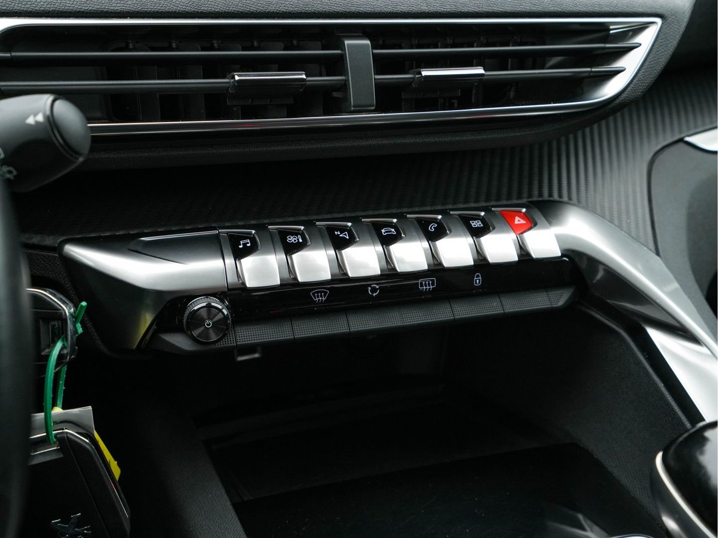 Peugeot 3008 1.2 PureTech Blue Lease Executive *NAVI-FULLMAP | DIGI-COCKPIT | COMFORT-SEATS | ECC | PDC | CRUISE | APP-CONNECT | 17"ALU*
