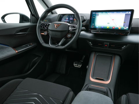 CUPRA Born Adrenaline 62 kWh [ 3-Fase ] (INCL-BTW) *HEAT-PUMP | ADAPTIVE-CRUISE | FULL-LED | MICROFIBRE | SURROUND-VIEW | BLIND-SPOT | KEYLESS | NAVI-FULLMAP | ECC | PDC | DIGI-COCKPIT |  APP-CONNECT | SPORT-SEATS | 19"ALU*