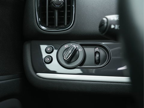 MINI Countryman 2.0 Cooper S E ALL4 (INCL-BTW) Aut. *PANO | HARMAN/KARDON-AUDIO | ADAPT.CRUISE | FULL-LED | KEYLESS | CROSS-FULL-LEATHER | NAVI-FULLMAP | CAMERA | ECC | PDC | SPORTSEATS | 18"ALU*