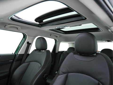 MINI Countryman 2.0 Cooper S E ALL4 (INCL-BTW) Aut. *PANO | HARMAN/KARDON-AUDIO | ADAPT.CRUISE | FULL-LED | KEYLESS | CROSS-FULL-LEATHER | NAVI-FULLMAP | CAMERA | ECC | PDC | SPORTSEATS | 18"ALU*