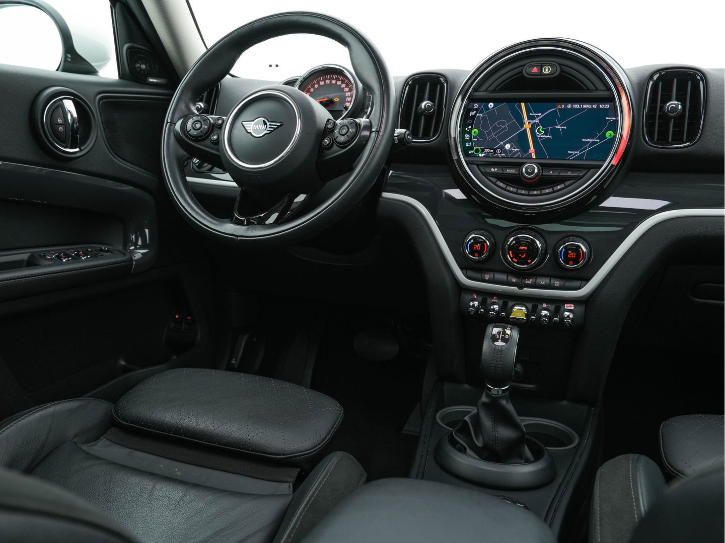 MINI Countryman 2.0 Cooper S E ALL4 (INCL-BTW) Aut. *PANO | HARMAN/KARDON-AUDIO | ADAPT.CRUISE | FULL-LED | KEYLESS | CROSS-FULL-LEATHER | NAVI-FULLMAP | CAMERA | ECC | PDC | SPORTSEATS | 18"ALU*
