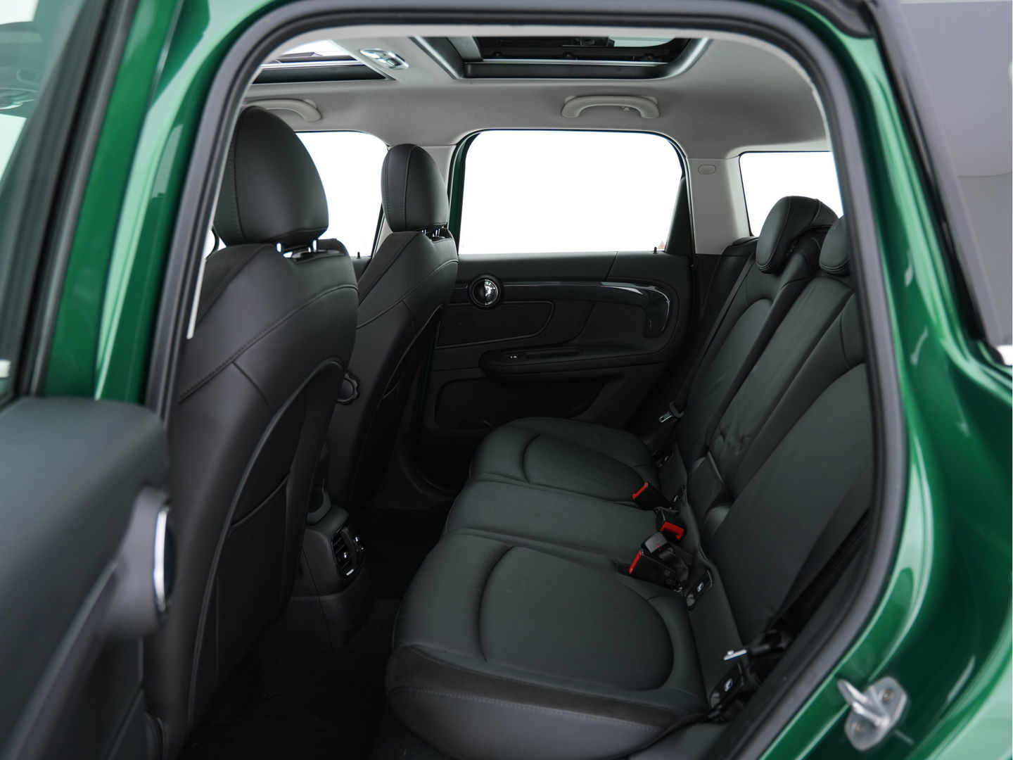 MINI Countryman 2.0 Cooper S E ALL4 (INCL-BTW) Aut. *PANO | HARMAN/KARDON-AUDIO | ADAPT.CRUISE | FULL-LED | KEYLESS | CROSS-FULL-LEATHER | NAVI-FULLMAP | CAMERA | ECC | PDC | SPORTSEATS | 18"ALU*