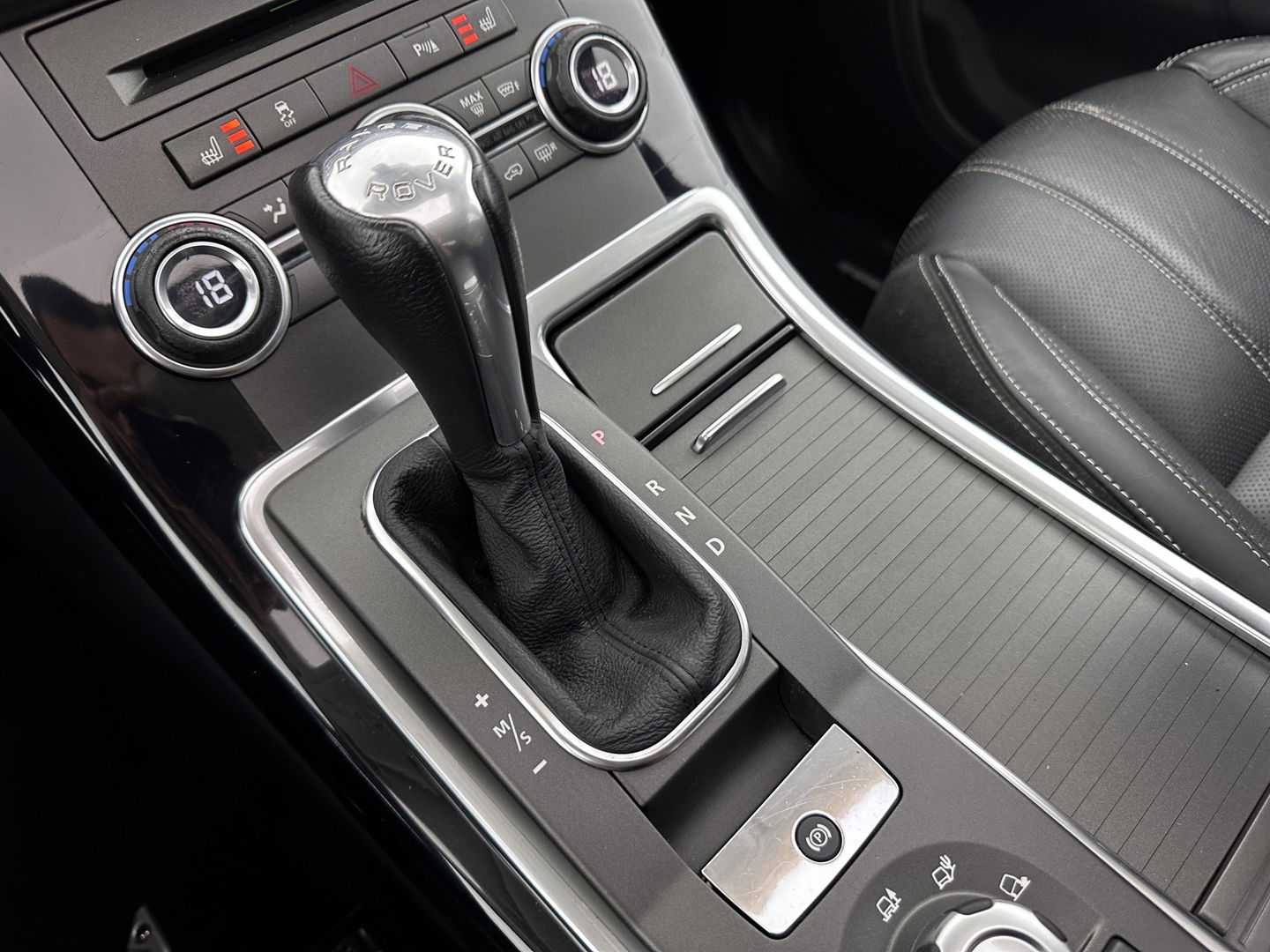 Land Rover Range Rover Sport 3.0 TdV6 S AWD *PANO | OXFORD-FULL-LEATHER | BI-XENON | CAMERA | HARMAN/KARDON-AUDIO | NAVI-FULLMAP | MEMORY-PACK | ECC | PDC | COMFORT-SEATS | 20"ALU