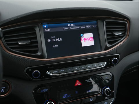 Hyundai IONIQ Comfort EV Aut. *FULL-LEATHER | FULL-LED | INFINITY-AUDIO | NAVI-FULLMAP | CAMERA | LANE-ASSIST | ADAPTIVE-CRUISE | COMFORT-SEATS | 16"ALU*